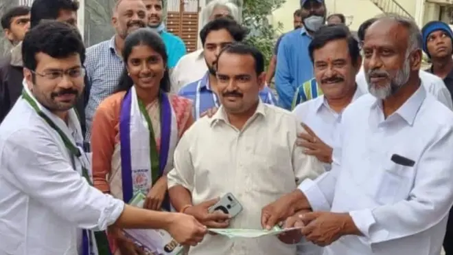 కుప్పం మున్సిపల్ చైర్మన్‌గా వైసీపీ కౌన్సిలర్ సుధీర్