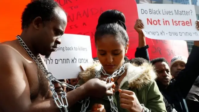 الأمم المتحدة طالبت إسرائيل بالتخلي عن خطة ترحيل المهاجرين الأفارقة