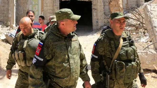 قوات روسية في دوما