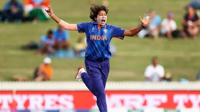 ఝులన్ గోస్వామి