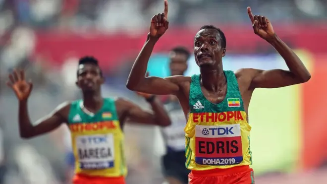 Atileet Muktaar Idiriis mo'atee booda yeroo gammachuu isaa ibsatutti