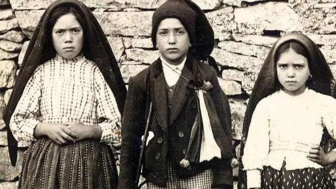 Lucia, Francisco y Jacinta Marto