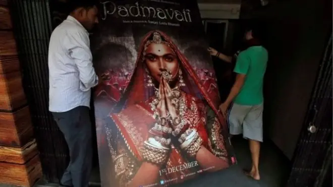 قاضیانو ویلي، پر فلم بندیز لګول به د سانسور بورډ له پرېکړې مخکې د قضاوت په معانا وي