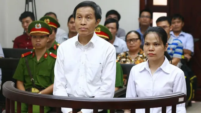 Blogger Anh Ba Sàm Nguyễn Hữu Vinh, người vừa được trả tự do hôm 5/5/2019 sau năm năm thụ án, là một trong những người bị tống giam do đăng tải thông tin trên internet