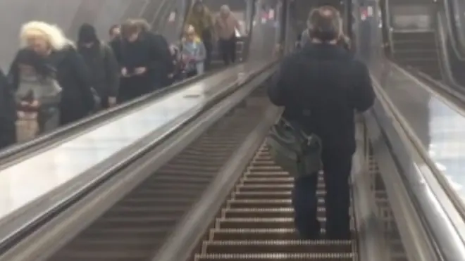 метро в Петербурзі