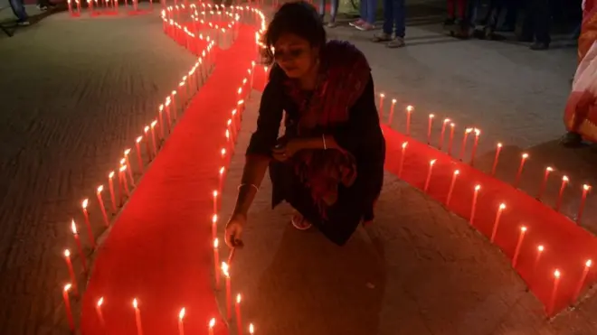 Les PVV « craignent la stigmatisation ou sont dans le déni », selon ces autorités.