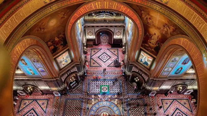 Богослужение в храме Христа Спасителя в Москве прошло без прихожан
