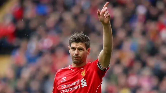 خاض جيرارد 710 مباريات مع ليفربول الانجليزي