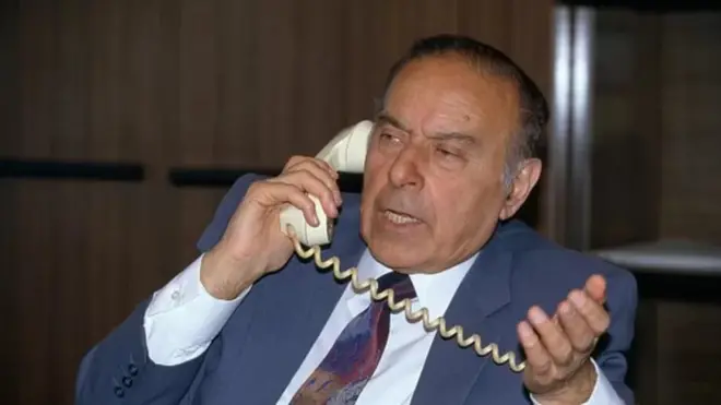 Heydər Əliyev İlham Əliyev