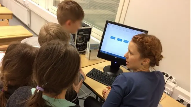 U školama se umesto tamkičarskog duha, podstiče zajedništvo i timski rad