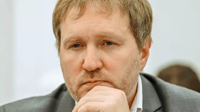 "Голос" виключив зі свого складу депутата Київради, який побився з коміком на концерті