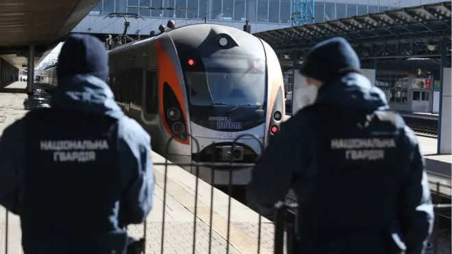 поїзд, нацгвардія