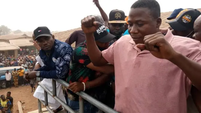 Sunday Igboho ati awọn alatilẹyin rẹ