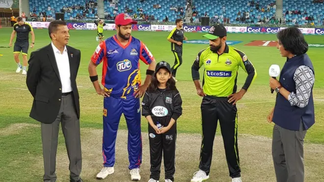 کراچی کنگز اور لاہور قلندرز کے نامناسب الفاظ اور اشاروں کے الزامات