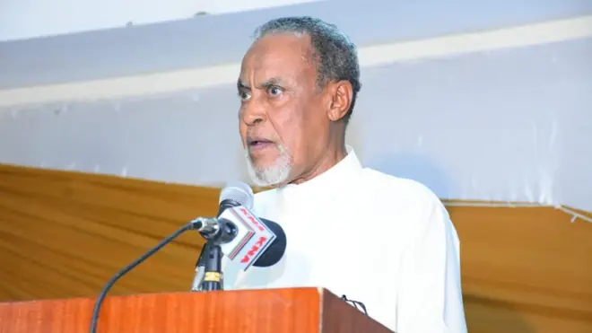 Maxamed Yuusuf Xaaji sanatarka Gaarisa