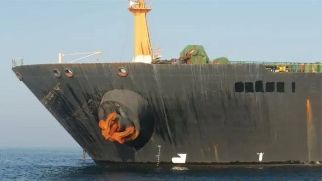 گریس-1 نامی ایرانی ٹینکر پر 2.1 میٹرک بیرل تیل ہے اور یہ جبرالٹر میں لنگر انداز ہے