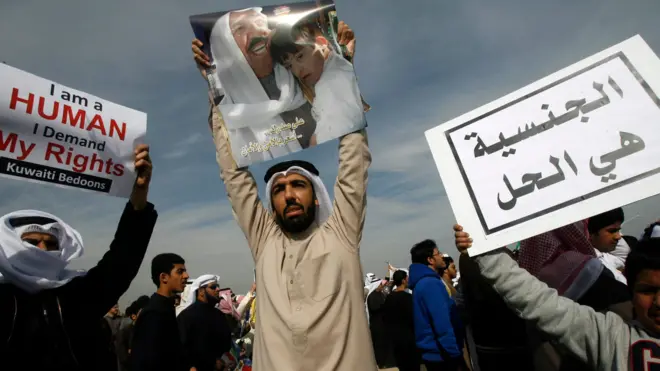 وتعتبر قضية البدون من القضايا المؤثرة بشكل كبير على سجل الكويت في حقوق الإنسان
