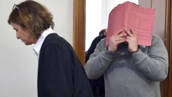 دادگاه پرستار آلمانی