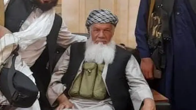 این عکس را خبرگزاری "نن آسیا" منتشر کرده که بیشتر خبرهای طالبان را پوشش می‌دهد