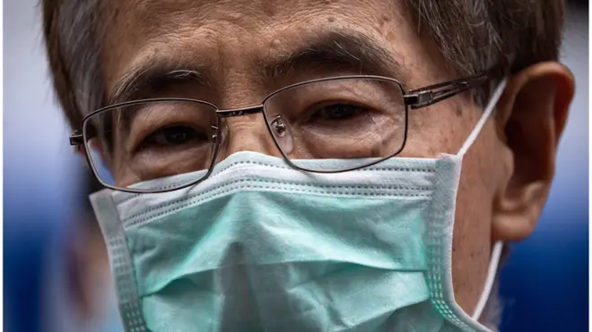 李柱铭接受BBC访问时指，无论前路有多艰辛，他也不会放弃民主之路，形容放弃只会是死路，不放弃的话，中国可能有一天有民主。
