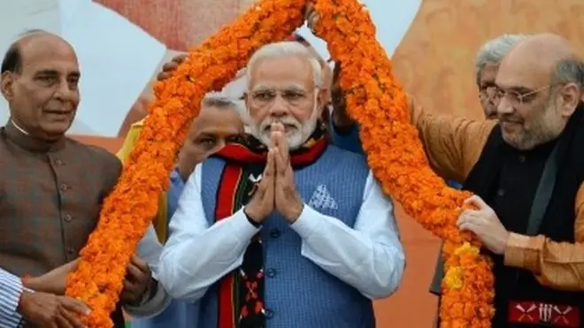 नरेंद्र मोदी