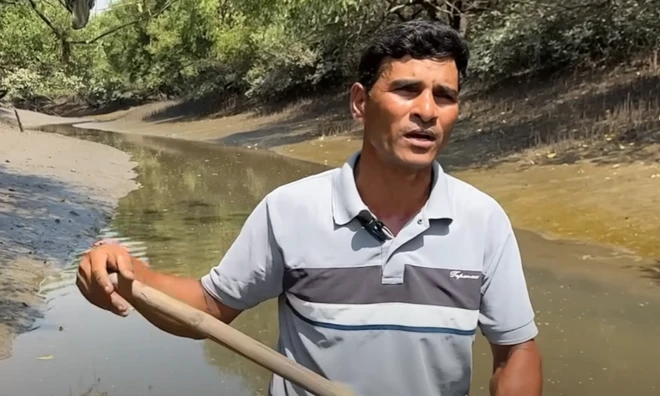 ग्रामस्थ कैलास म्हात्रे