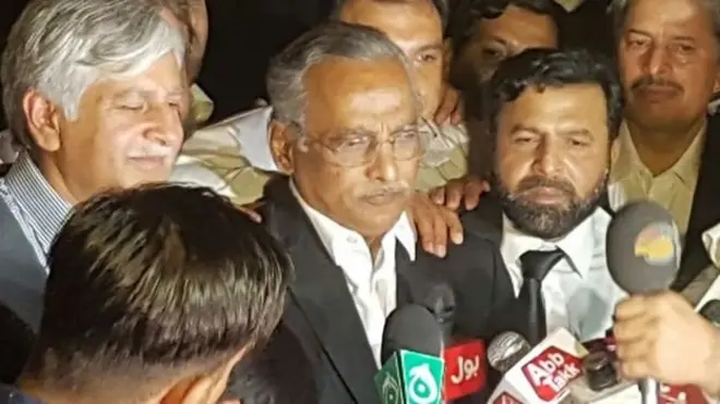 رشید اے رضوی کے مطابق جلدبازی میں کیے گئے فیصلوں سے وکلا اتحاد کو نقصان پہنچ سکتا ہے