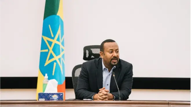 ጠቅላይ ሚኒስትር ዐብይ በጽህፈት ቤታቸው