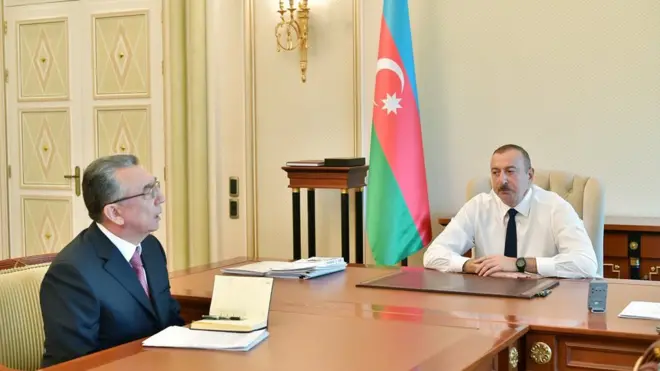 Azərbaycan prezidenti İlham Əliyev Bakı Şəhər İcra Hakimiyyətinin başçısı Eldar Əzizovu qəbul edib