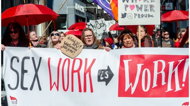 2019년 네덜란드에서 벌어진 이 캠페인은 성매매를 불법화할 것을 촉구한다