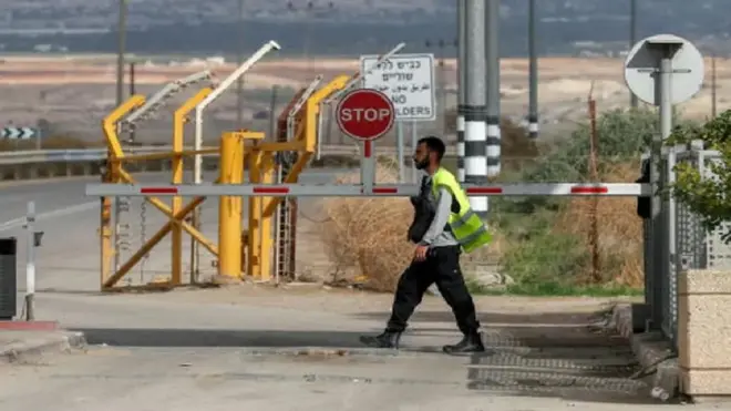 ایلنبی بریج کراسنگ 