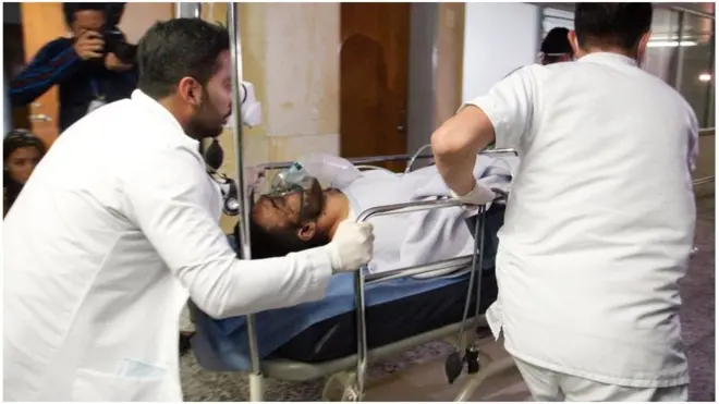 Alan Ruschel pemain sepakbola Brasil menjalani operasi tulang belakang.