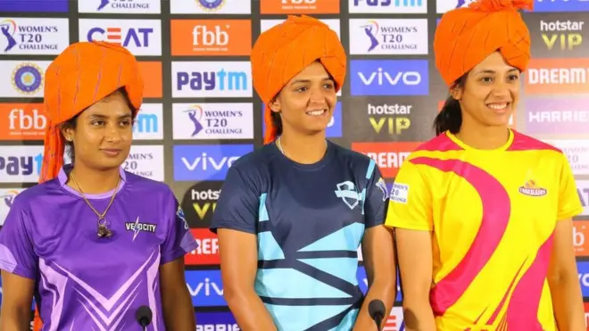 महिला क्रिकेट