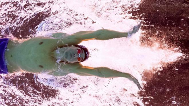 Michael Phelps duramte a semifinal dos 100maposta mega sena na internetborboleta