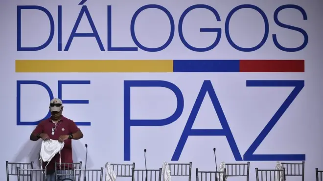 Estaba todo pronto, pero el inicio de las negociaciones formales de paz fue suspendido.