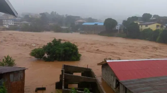 Sierra Leone sel ve toprak kayması