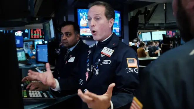 NYSE trader