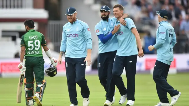 پاکستان بمقابلہ انگلینڈ