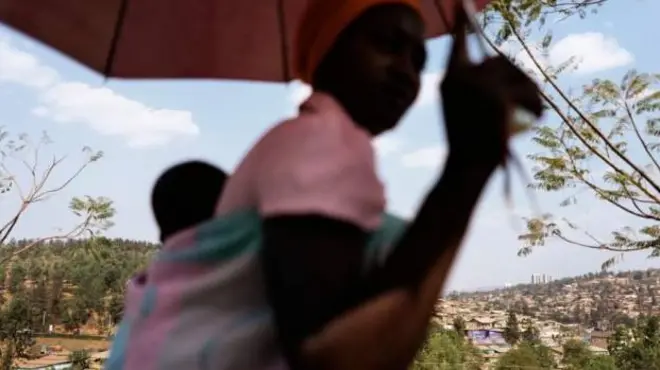 Ruandadakı qadın qrupları radioada yayılan moizə ilə bağlı medianı tənzimləyin quruma şikayət ediblər