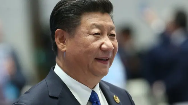 Си Цзиньпинь - лидер Коммунистической партии - предположительно останется на своей позиции