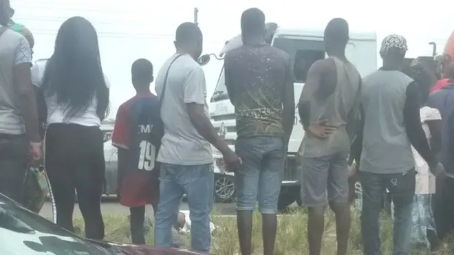 Ibeere ti gbogbo ara adugbo to lọ ibi iṣẹlẹ naa ni pe ta lo pa wọn.