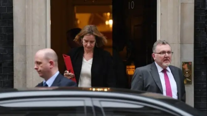 Mawaziri wakiondoka katika mkutano wa kuijadili Syria ,uliodumu kwa zaidi ya saa mbili