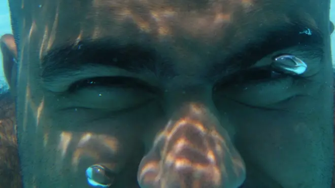 سینا میرزایی صفت