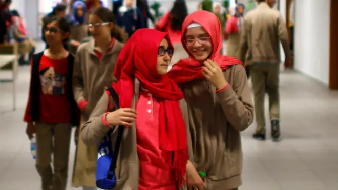 File pic of schoolgirls in Ankara