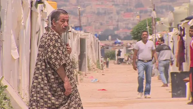 هل يقضي القانون 10 على أمل اللاجئين السوريين بالعودة لوطنهم؟