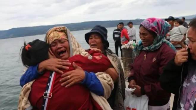 Santunan tetap bisa diberikan kepada kerabat korban kapal tanpa dokumen, seperti dalam kasus KM Sinar Bangun, selama telah ada kesepakatan dari berbagai pihak.