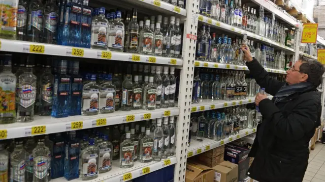 Повышение акцизов приведет к росту нелегального рынка, считают в министерстве экономического развития