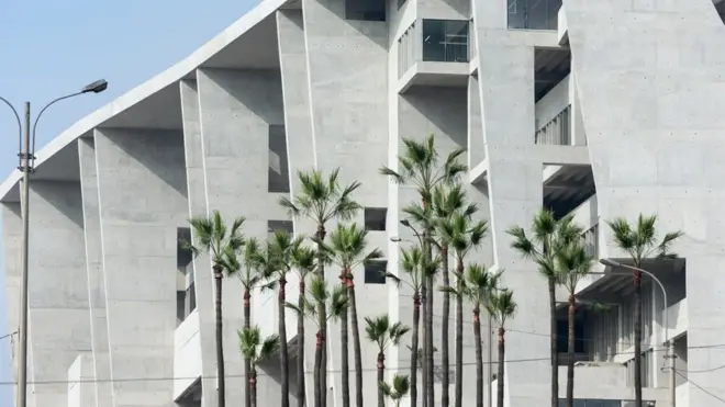 Edificio de la UTEC, en Lima, Perú