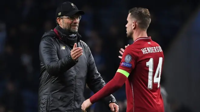 Jurgen Klopp iyo Jordan Henderson