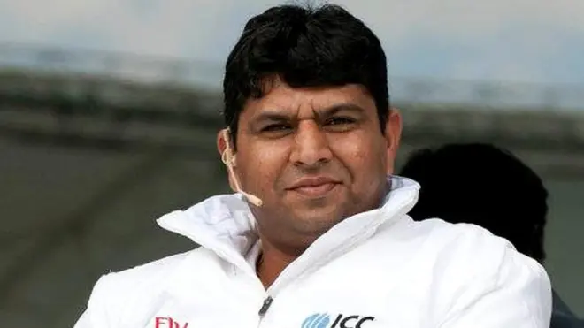 احسن رضا پاکستان کی ڈومیسٹک کرکٹ میں سب سے زیادہ فائنل میچوں میں امپائرنگ کا منفرد اعزاز بھی رکھتے ہیں